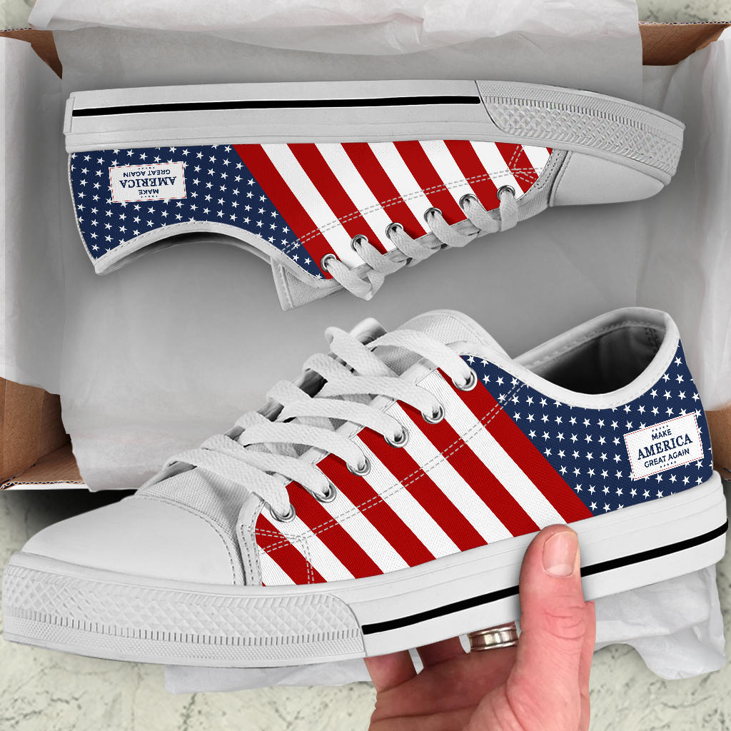 MAGA - Low Top Shoes